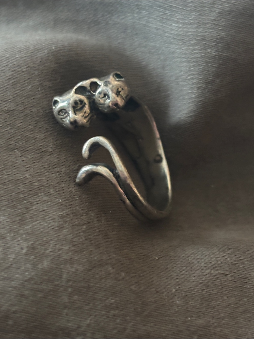 Sterling double head cat ring